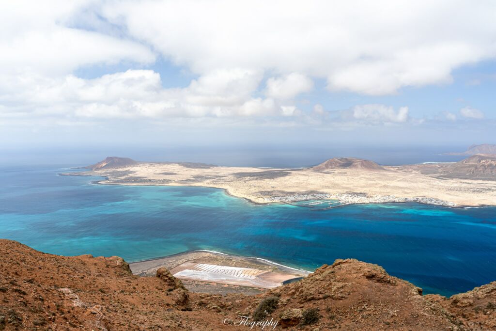 Ile de la Graciosa à Lanzarote au Canaries, vue depuis le mirador del Rio