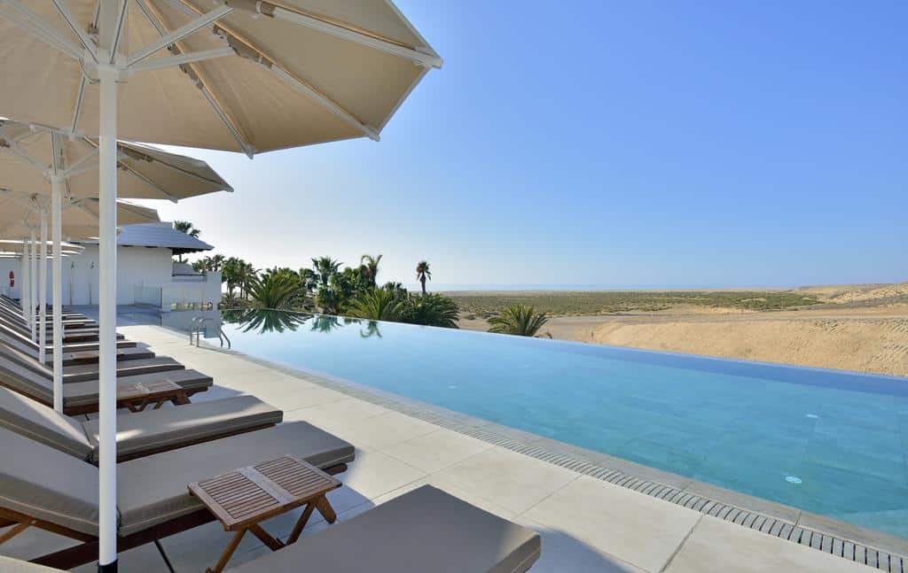 piscine de l'hôtel innside by mélia fuerteventura