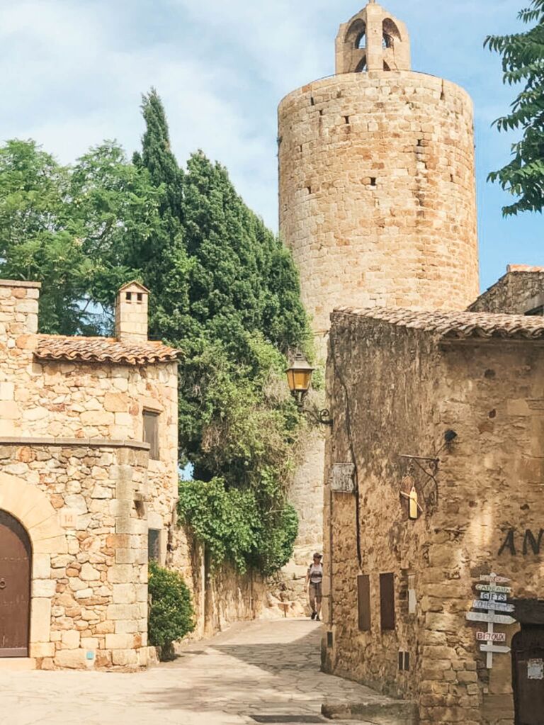 village ancien medieval catalogne catalunya espagne