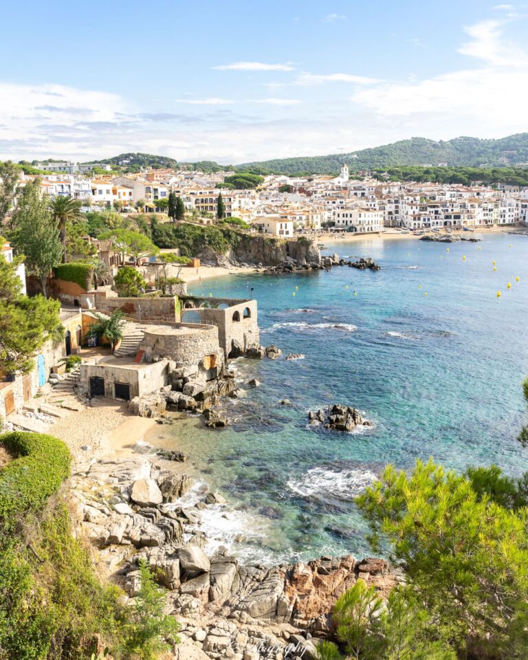 sentier du littoral callela de palafrugell catalogne espagne crique