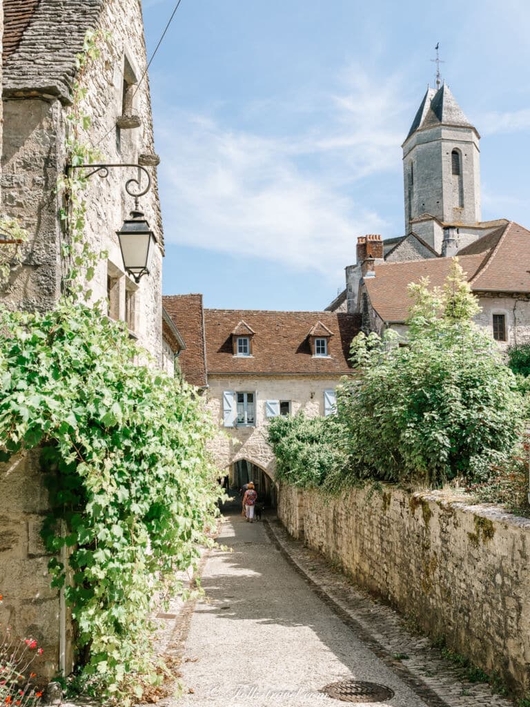 ruelle Martel Lot maison en pierre église