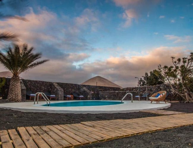 Piscine de l’hôtel Los Lirios Lanzarote